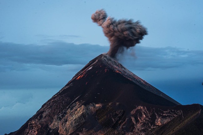 Explozia unui vulcan